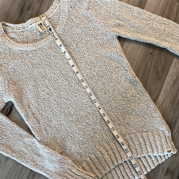 Roxy Sweater Size S - Picture 7 of 10